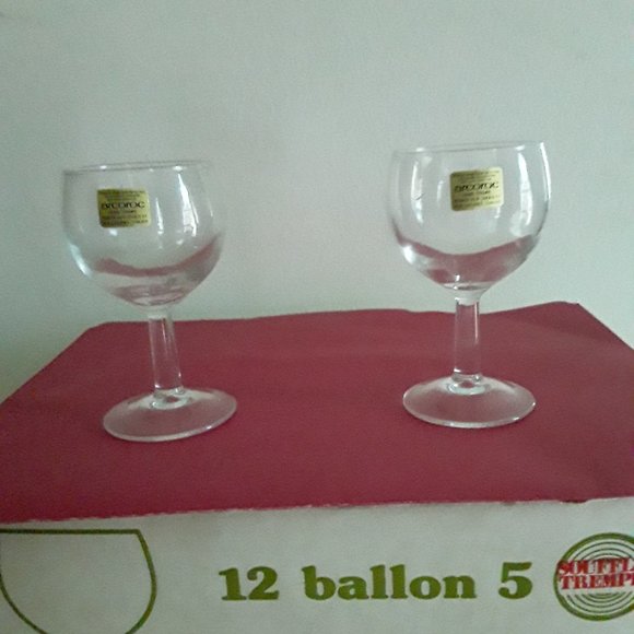 Vintage ARCORAC Ballon 5 Wine Glasses - Set of 12 -NIB - Picture 1 of 6